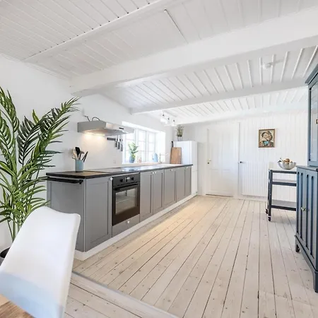 Hawbakken - Hele Huset * Hjørring